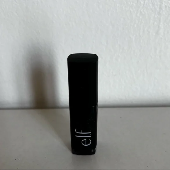 e.l.f. Vampy Violet Lipstick - Picture 4 of 6